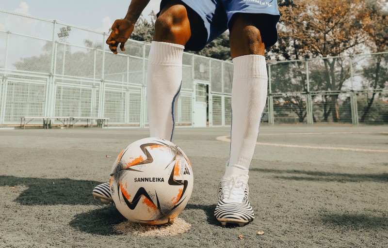 thermally bonded footballs